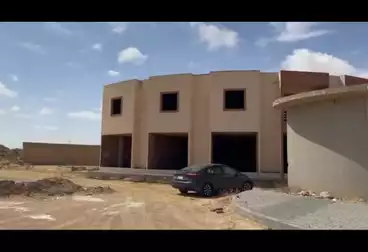 https://aqarmap.com.eg/ar/listing/4835279-for-sale-north-coast-el-alamein-mdyn-l-lmyn