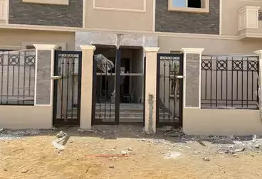 Apartment with Garden For sale - 3 rooms - floor 0
