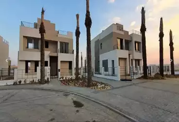 Resale Standalone Villa Type E Ready To Move In Palm Hills New Cairo