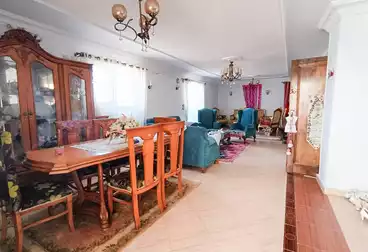 https://aqarmap.com.eg/ar/listing/4900596-for-sale-alexandria-sydy-bshr-sydy-bshr-bhry-shr-mhmwd-l-yswy