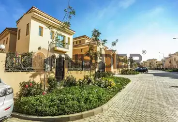 https://aqarmap.com.eg/en/listing/4911335-for-sale-cairo-new-cairo-compounds-hyde-park-cluster-4-hyde-park