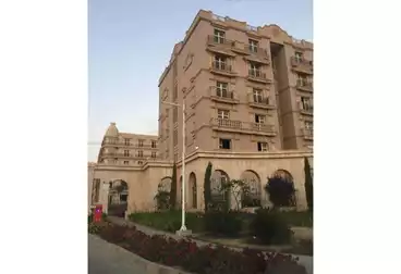 https://aqarmap.com.eg/ar/listing/4915892-for-sale-cairo-new-cairo-compounds-garden-residence-hyde-park