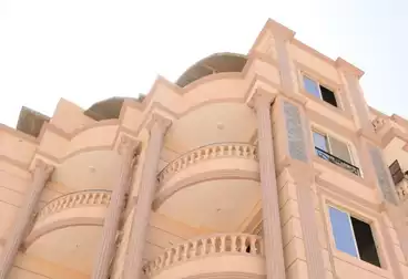 Apartment with Garden For sale - 3 rooms - floor 0