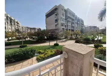 https://aqarmap.com.eg/ar/listing/4931803-for-sale-cairo-new-cairo-madinaty-cairo-mdynty-other-neighborhoods-in-madenty-madinaty-entrance-1