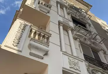 Apartments For sale - 3 rooms - floor 2