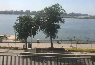 https://aqarmap.com.eg/ar/listing/4961515-for-sale-cairo-shoubra-corniche-el-nile-st