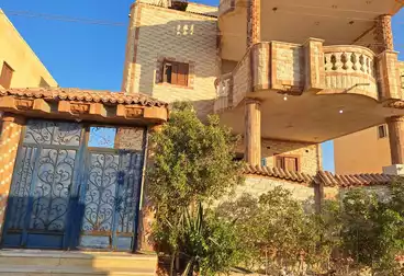 https://aqarmap.com.eg/en/listing/4969664-for-sale-marsa-matruh-marsa-matrouh-city-alam-el-roum-st