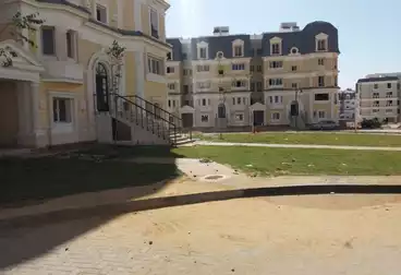 https://aqarmap.com.eg/en/listing/4971357-for-sale-cairo-new-cairo-compounds-mountain-view1-1-compound