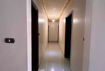 Administrative For rent in Moustafa El Nahaas St.