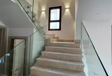 فيلا ايجار بكمبوند ميفيدا - التجمع الخامس villa for rent in mivida compound 