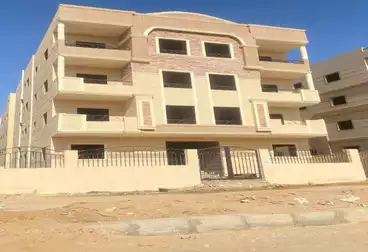 Apartment for sale on the first floor, with installments up to 48 months and without interest