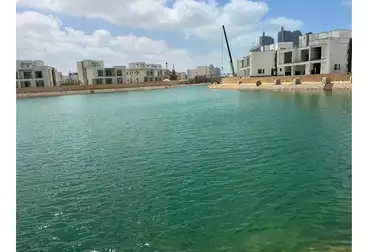 فيلا للبيع 415 متر في  Mazarine Resort - City Edge