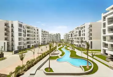 Own your unit in a prime location in Mostaqbal City in Beta Greens