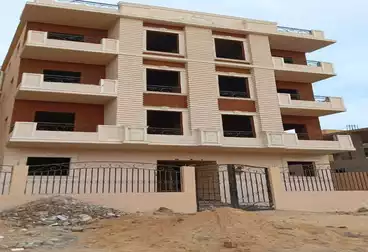 Apartment for sale 140 m on the first floor, right of the facade, in Badr City