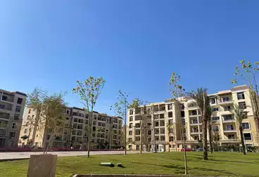 Ground floor with garden for sale with a million down payment in Panorama View Sarai Compound