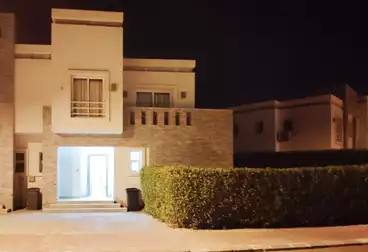 Stand alone villa for sale (Amwaj - Sidi Abdel Rahman) 230 m