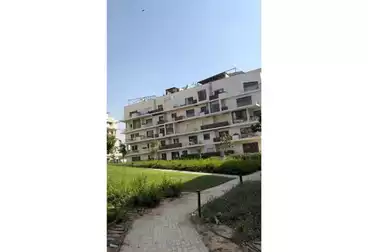 https://aqarmap.com.eg/en/listing/5018185-for-sale-cairo-new-cairo-compounds-villette-vy-ryzydns-villette