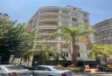 https://aqarmap.com.eg/ar/listing/5034782-for-rent-cairo-heliopolis-compounds