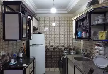 https://aqarmap.com.eg/ar/listing/5038403-for-sale-alexandria-el-hanouvel-rich-home-st