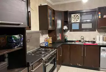 https://aqarmap.com.eg/ar/listing/5051650-for-rent-cairo-el-maadi-zahraa-el-maadi-al-khamseen-st