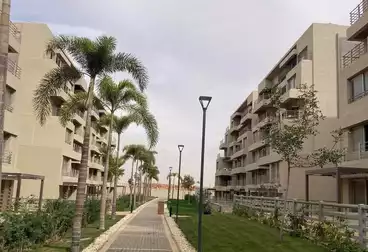 Apartment with Garden For sale in New Capital Gardens Compound - Palm Hills 