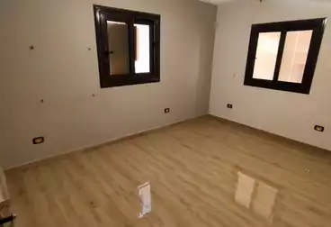 https://aqarmap.com.eg/ar/listing/5053983-for-rent-cairo-mokattam-lhdb-l-ly-shareaa-9