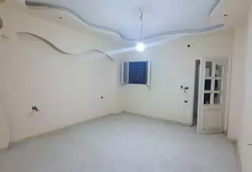 Apartments For sale in Kornich Al Warraq