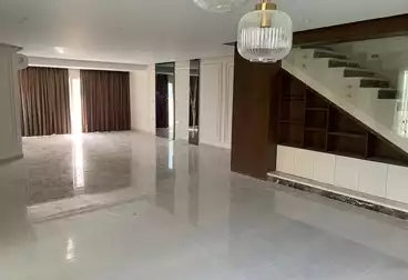 https://aqarmap.com.eg/ar/listing/5057016-for-rent-cairo-new-cairo-compounds-mountain-view-hyde-park