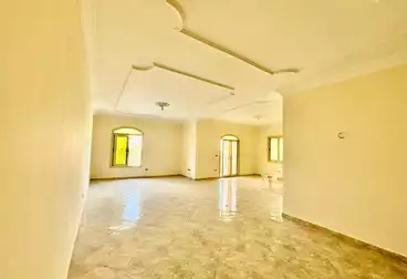 Apartments For rent in Taha Hussein St.