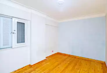 https://aqarmap.com.eg/en/listing/5077486-for-sale-alexandria-lsywf-gamila-abu-herid-st