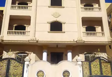 https://aqarmap.com.eg/ar/listing/5089874-for-sale-cairo-el-sheikh-zayed-city-el-hay-el-hady-ashaer-area-1-street-10