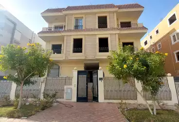 https://aqarmap.com.eg/ar/listing/5089949-for-sale-cairo-el-sheikh-zayed-city-el-hay-elthamen-lhy-lthmn