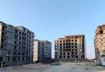 https://aqarmap.com.eg/ar/listing/5094935-for-sale-cairo-new-cairo-compounds-kmbwnd-kryk-twn-il-cazar