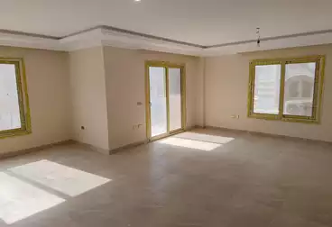 Apartment for sale in Sheikh Zayed, District 9. 