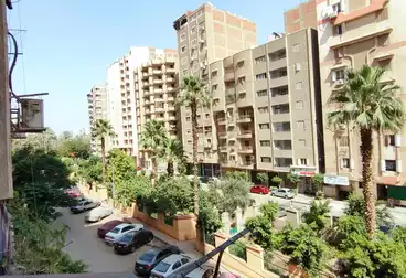 Apartments For sale in Awel Faisal