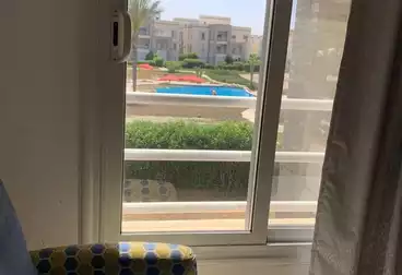 شاليه استلام فوري للبيع فيو pool الساحل الشمالي امواج مرحلة الاولي متشطب مفروش F