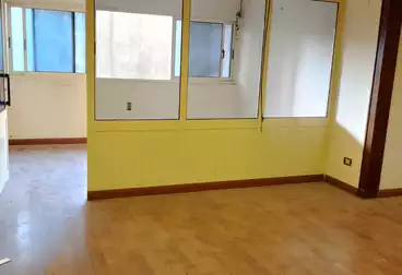 Administrative For rent - 3 rooms - floor 1