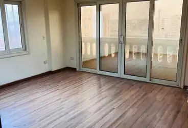 عقارات للبيع - 4 غرف - بالدور 11