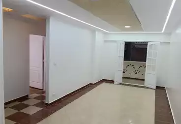 شقق للبيع - 3 غرف - بالدور 8