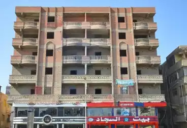 تجاري للإيجار