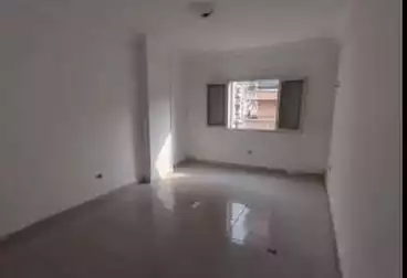 Apartments For rent - 3 rooms - floor 4
