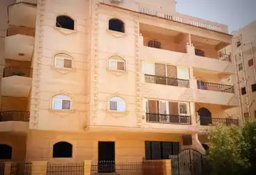 شقق للبيع - 3 غرف - بالدور 2