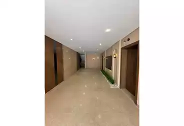 Apartment with Garden For sale - 2 rooms - floor 0