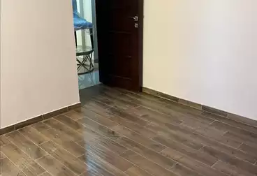 Apartments For sale - 8 rooms - floor 3
