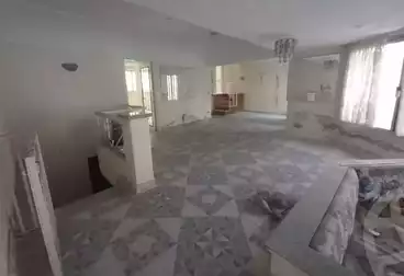 Full Floor For sale - 2 rooms