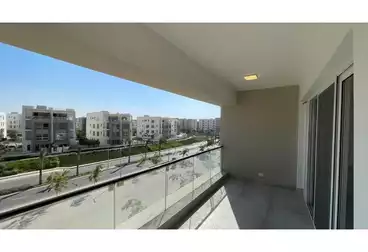 Apartments For rent - 3 rooms - floor 3