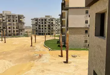 Apartment with Garden For sale - 3 rooms - floor 0