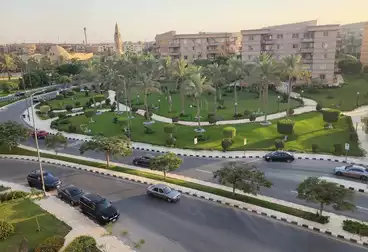 Apartments For sale - 2 rooms - floor 5