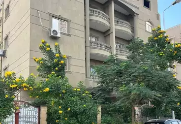 Apartments For sale - 2 rooms - floor 1