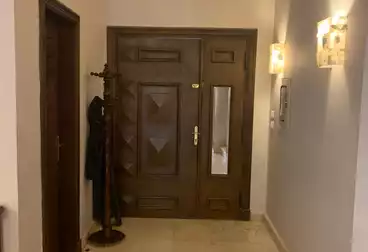 فيلا منفصلة للبيع - 4 غرف